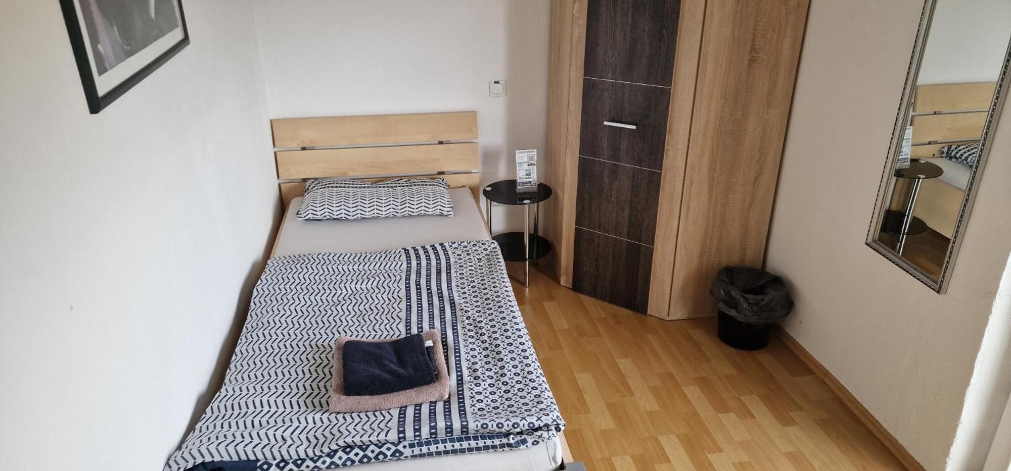 Rooms & Apartments Schwäbisch Gmünd 外观 照片